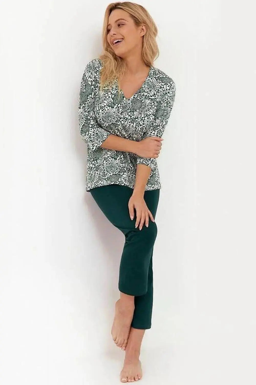 Cana soft-airy fabric pants and blouse womens pajama  Adomoo