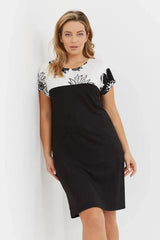 De Lafense beautiful flowers light background nightgown  Adomoo