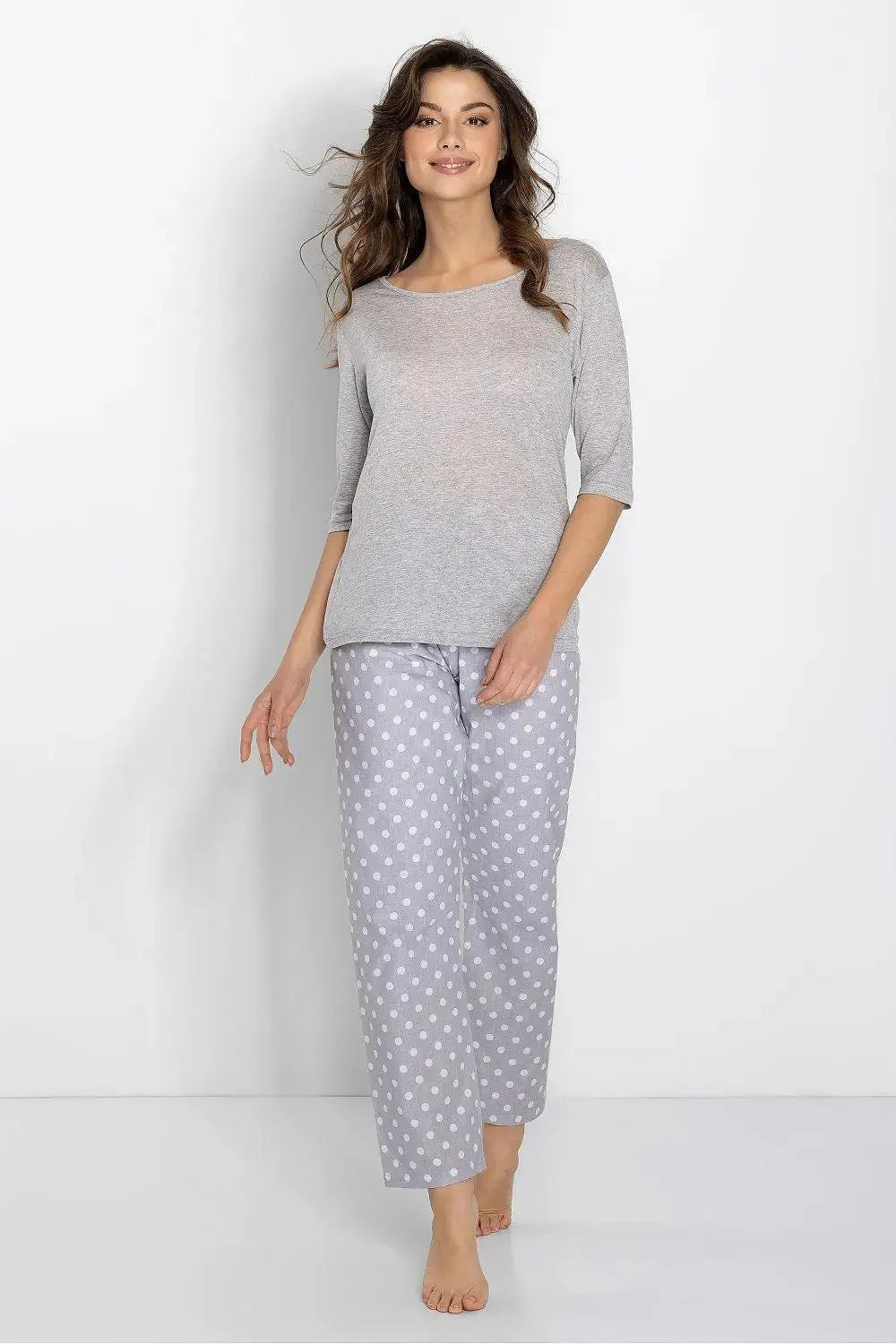 Momenti Per Me lightness and charm long pants and shirt womens pajamas Adomoo