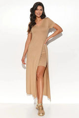 Numinou short sleeve and a heart neckline dress  Adomoo