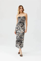 Roco Fashion elastic patterned zuri dress  Adomoo