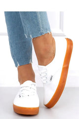 Sneakers model 162116 Inello  Adomoo