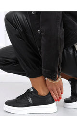 Sneakers model 162701 Inello  Adomoo