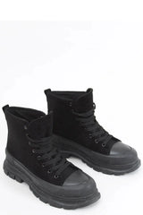 Sneakers model 163009 Inello  Adomoo