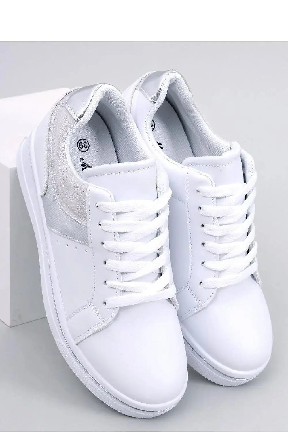 Sport Shoes model 184251 Inello  Adomoo