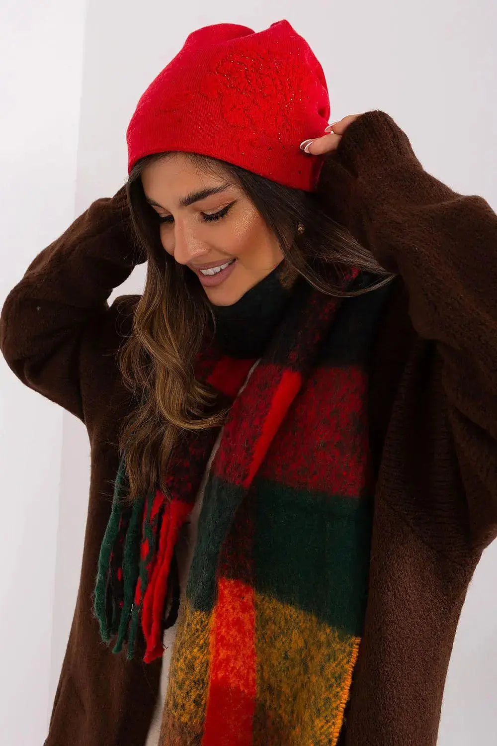 AT Cap model 191109  Adomoo