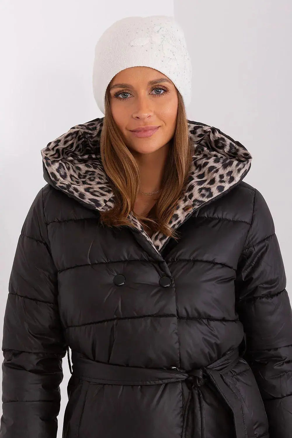 AT Cap model 191109  Adomoo