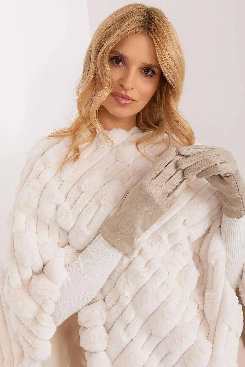 AT Sleek Insulated Gloves with Embroidered Touchscreen Access  Adomoo