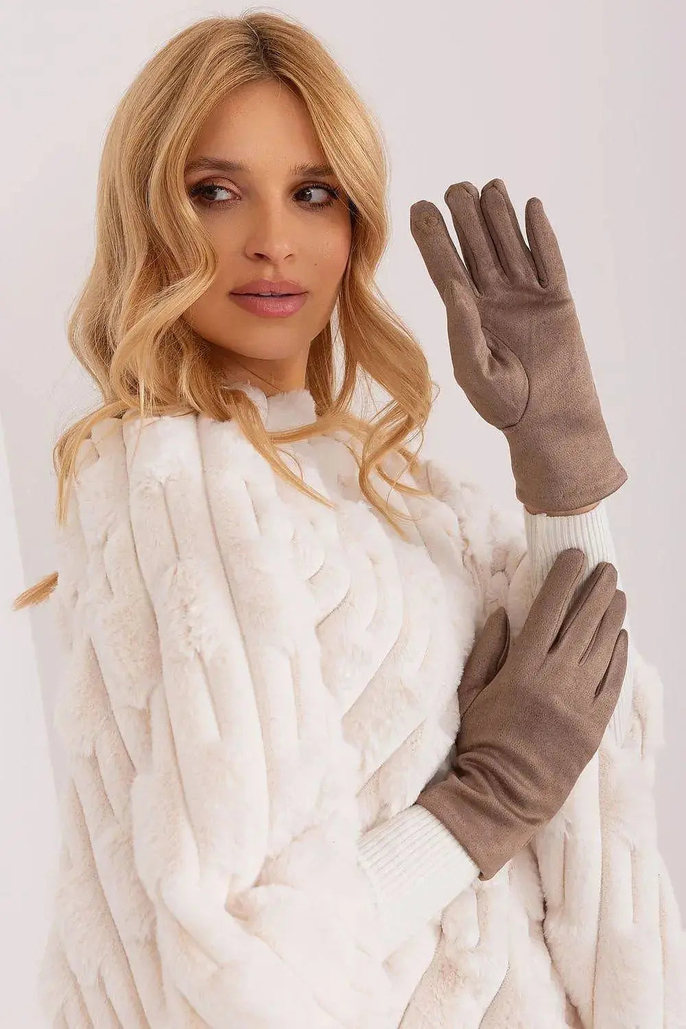 AT Sleek Insulated Gloves with Embroidered Touchscreen Access  Adomoo