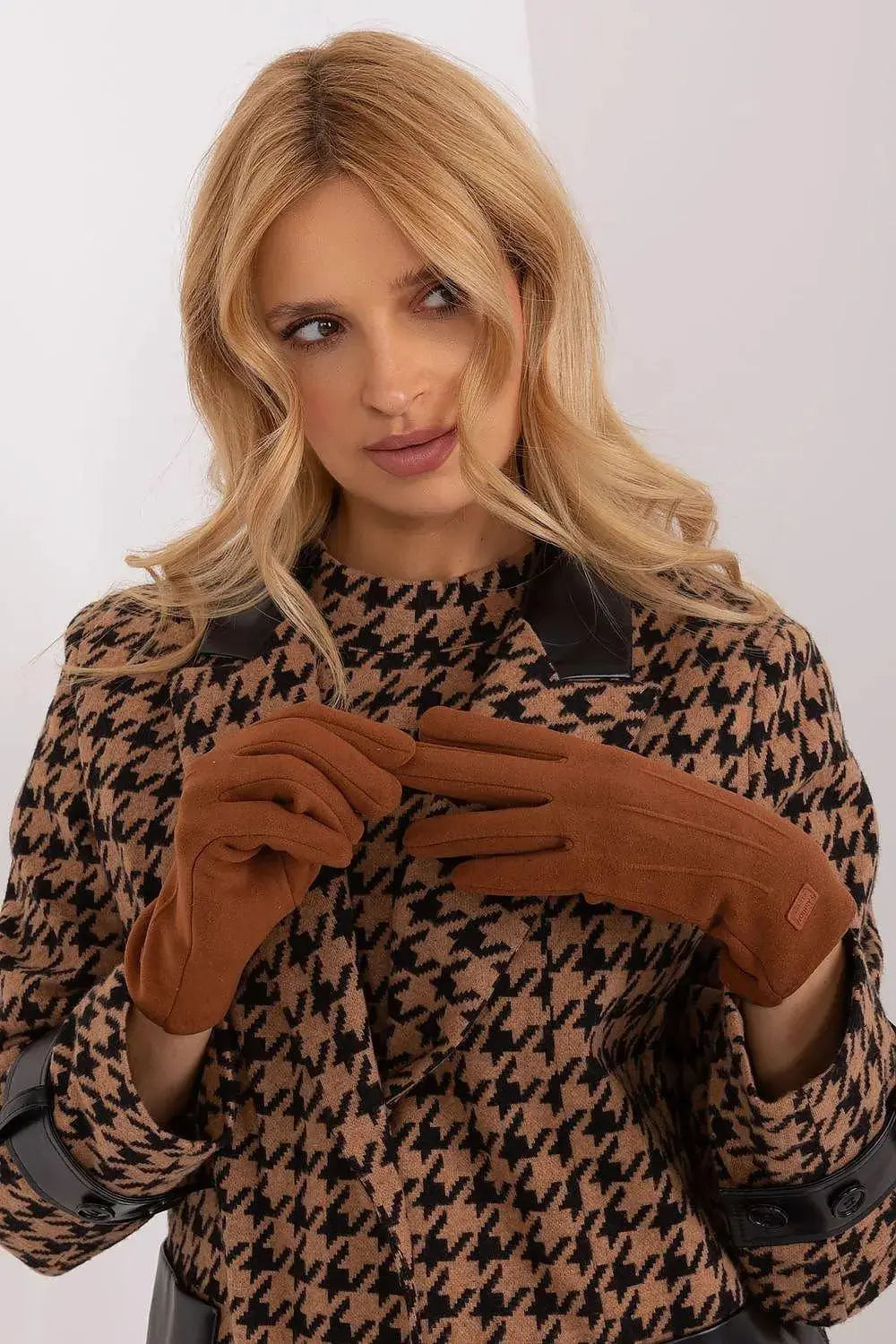 Women's Stylish Gloves with Smooth Finish, Wrist Patch & Phone Access  Adomoo