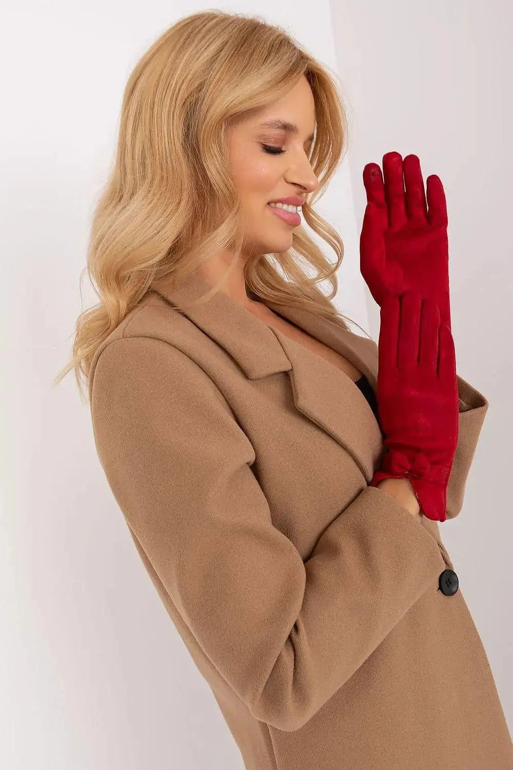 AT Gloves model 191353  Adomoo