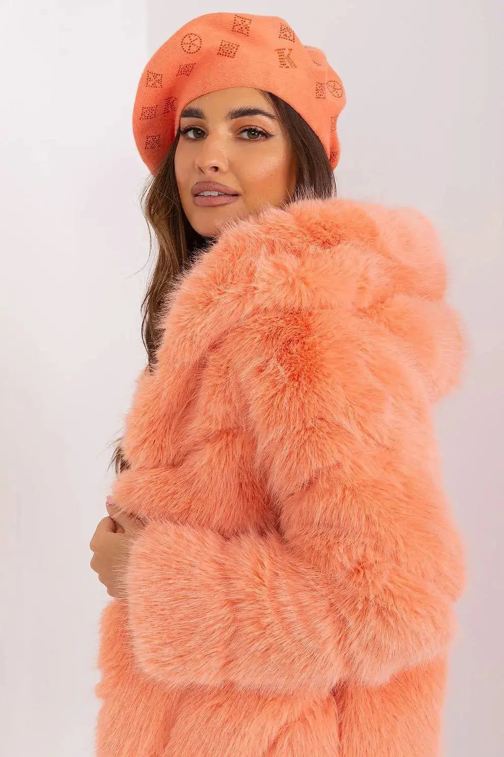 AT Knitted beret with interesting rhinestone application.  Adomoo