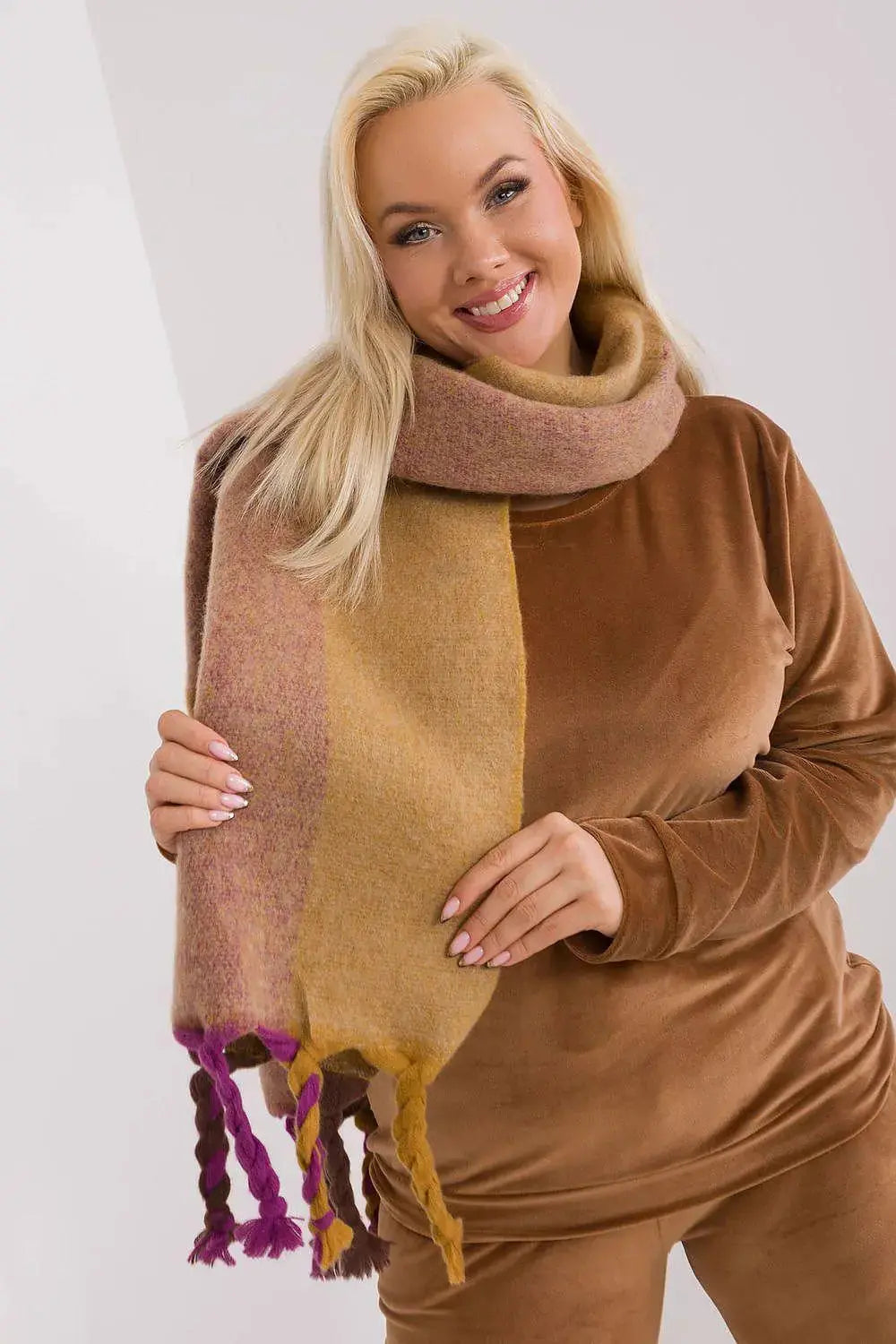 Decorative Stripe Scarf – Soft, Stylish & Cold-Weather Ready  Adomoo