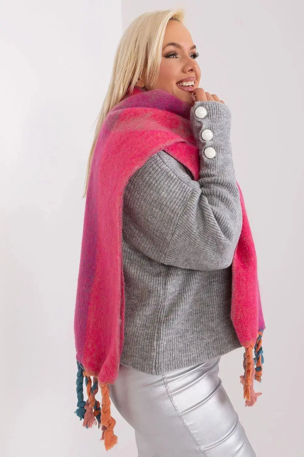 Decorative Stripe Scarf – Soft, Stylish & Cold-Weather Ready  Adomoo