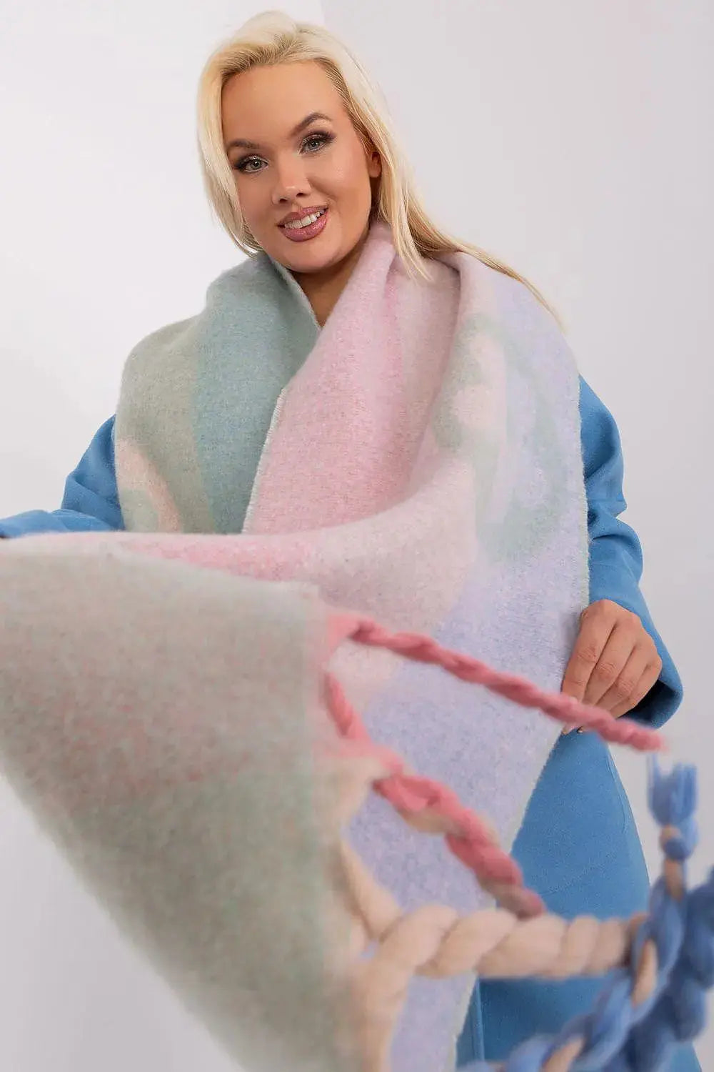 Decorative Stripe Scarf – Soft, Stylish & Cold-Weather Ready  Adomoo