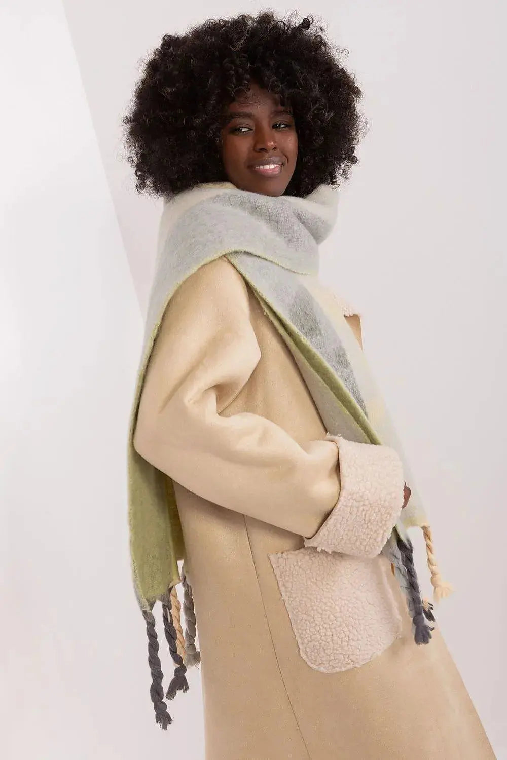 Decorative Stripe Scarf – Soft, Stylish & Cold-Weather Ready  Adomoo