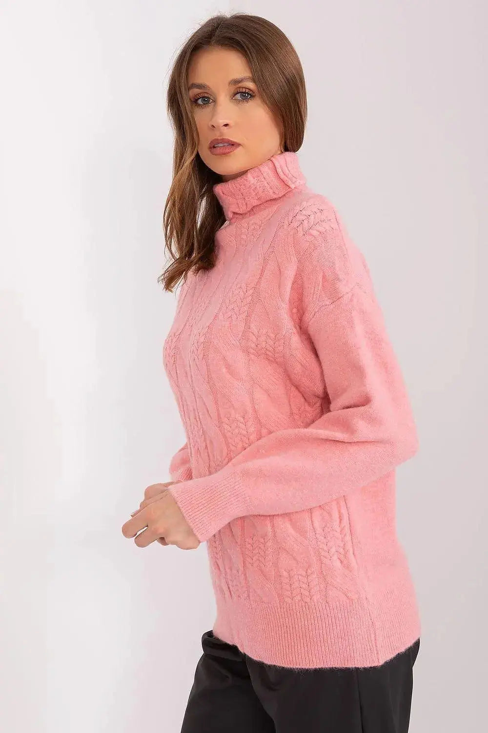 AT high-quality acrylic turtleneck sweater  Adomoo