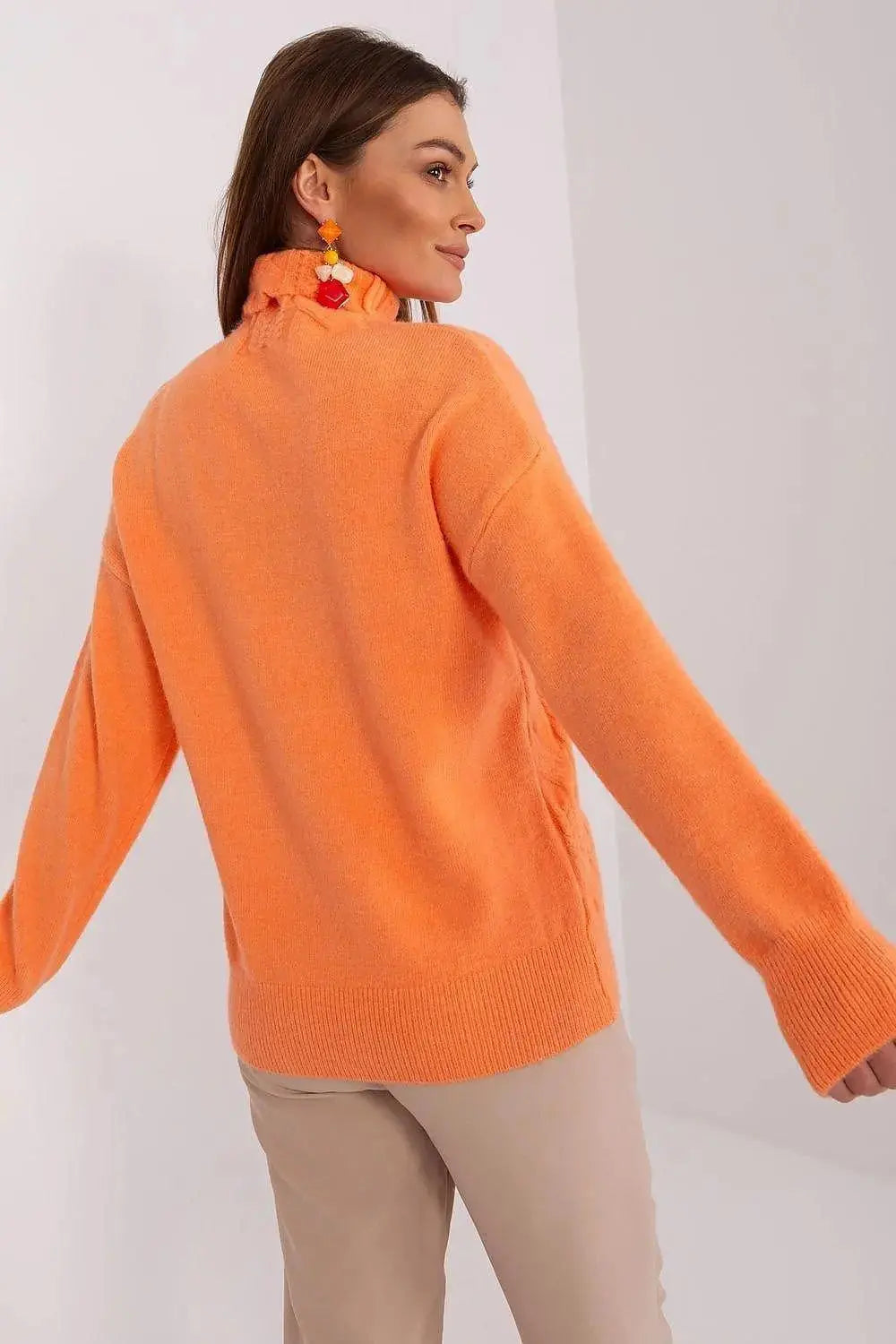 AT high-quality acrylic turtleneck sweater  Adomoo
