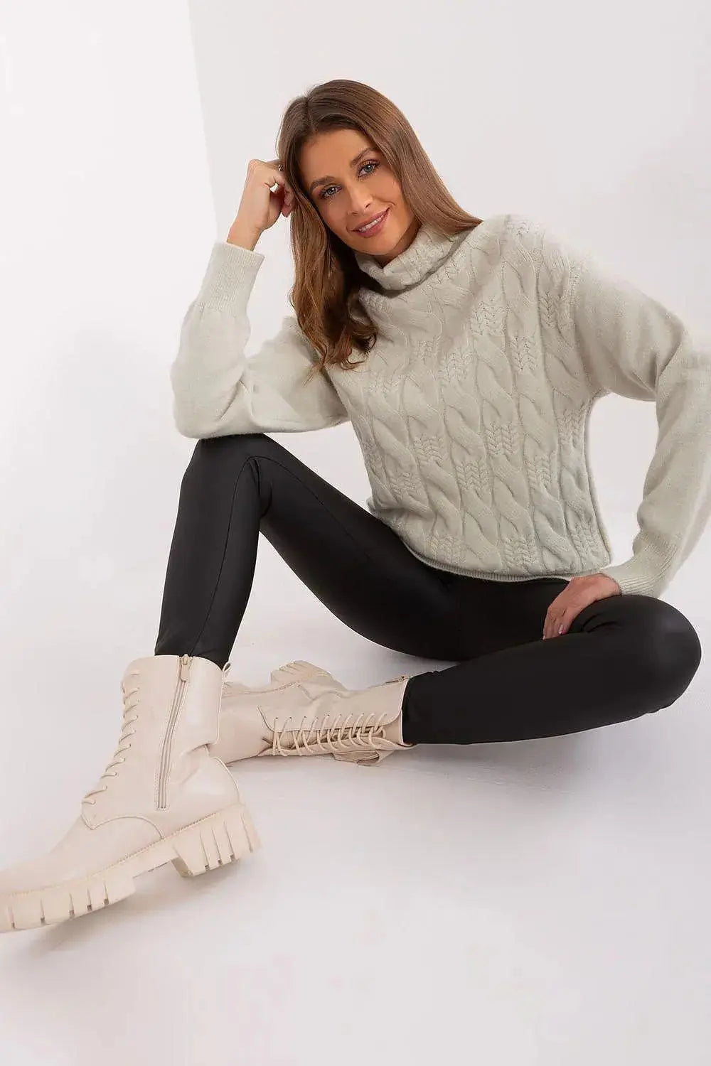 AT high-quality acrylic turtleneck sweater  Adomoo