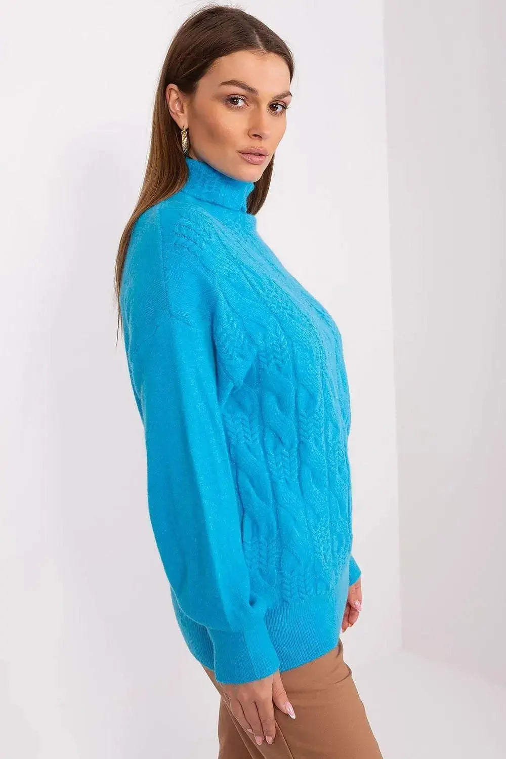 AT high-quality acrylic turtleneck sweater  Adomoo