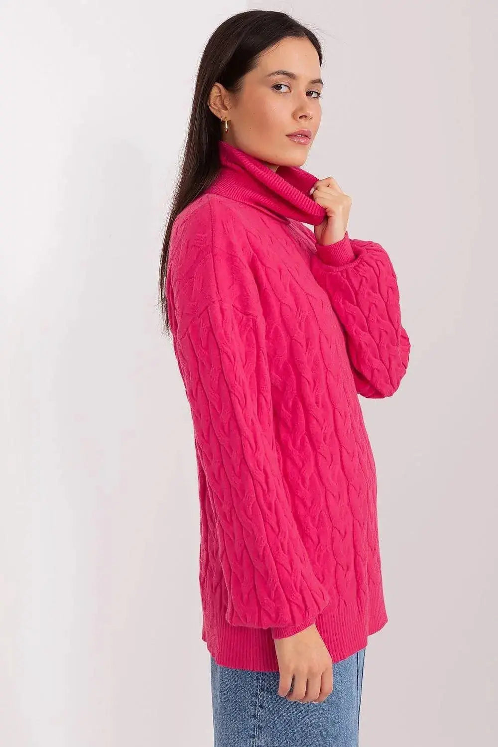 AT long sleeve turtleneck sweater  Adomoo