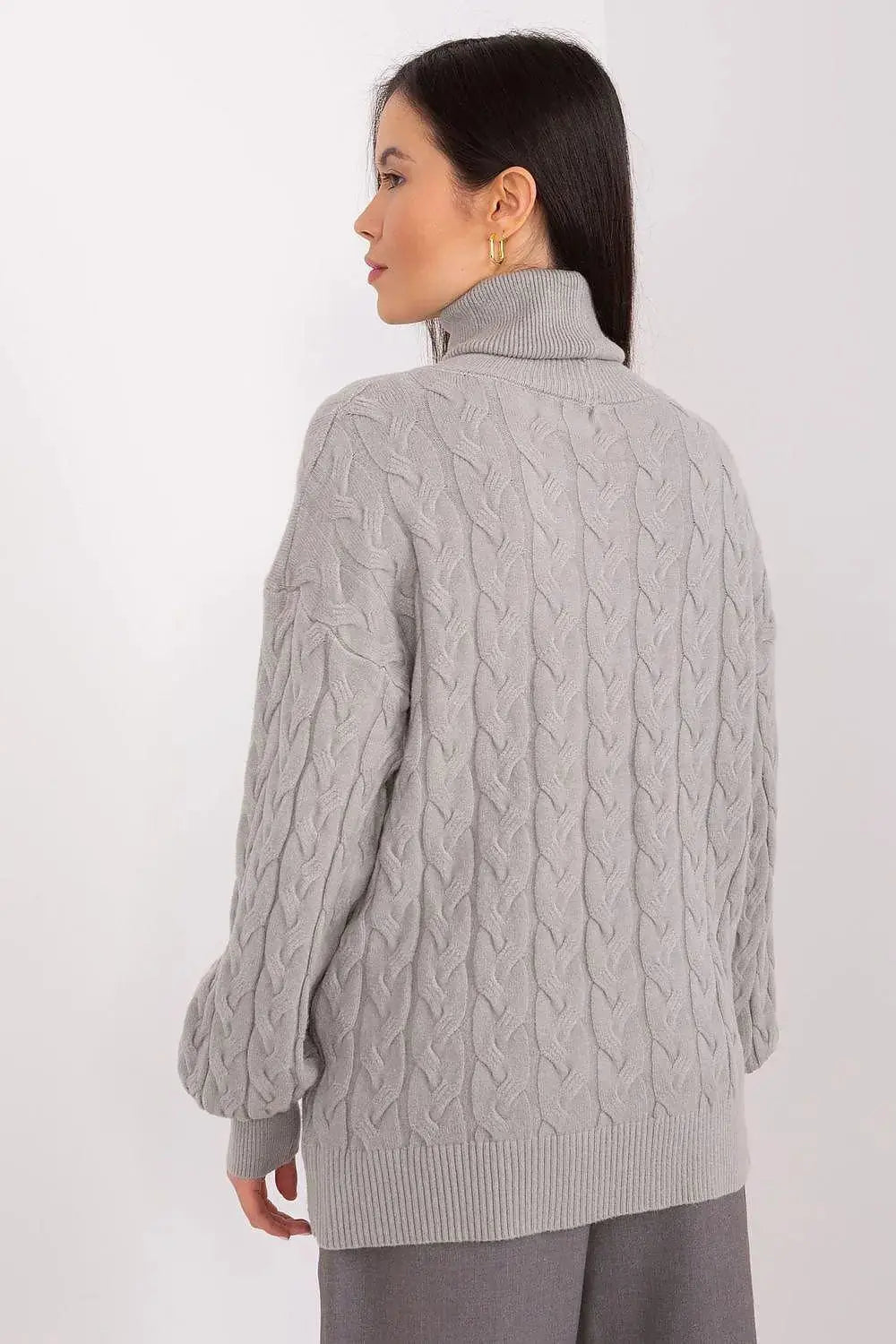 AT long sleeve turtleneck sweater  Adomoo