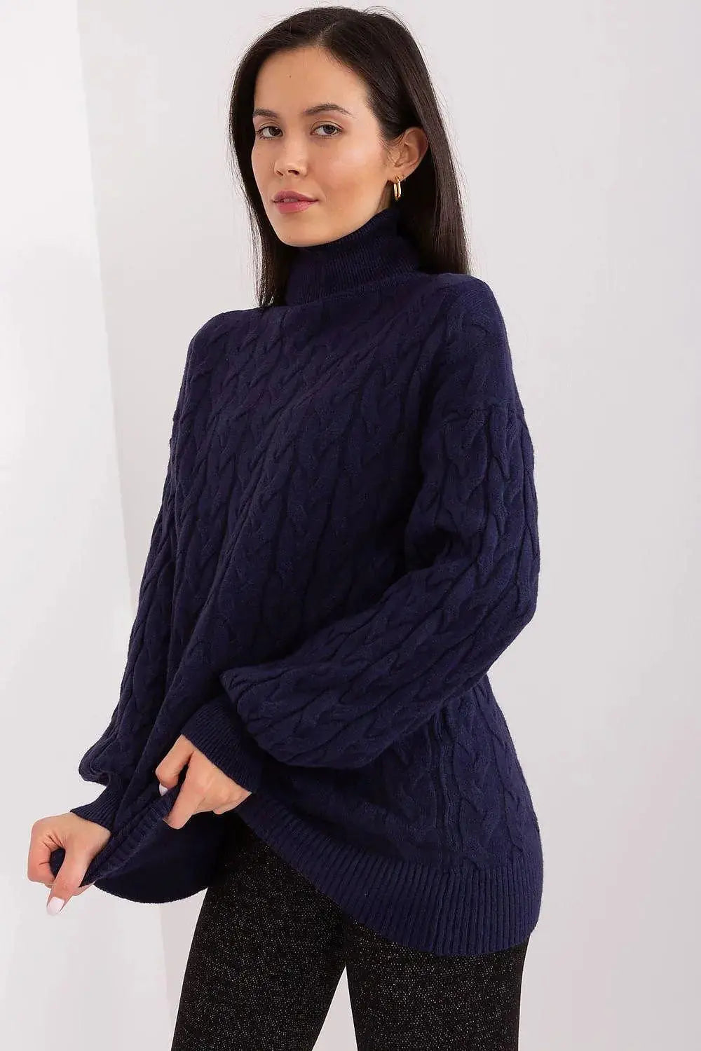 AT long sleeve turtleneck sweater  Adomoo