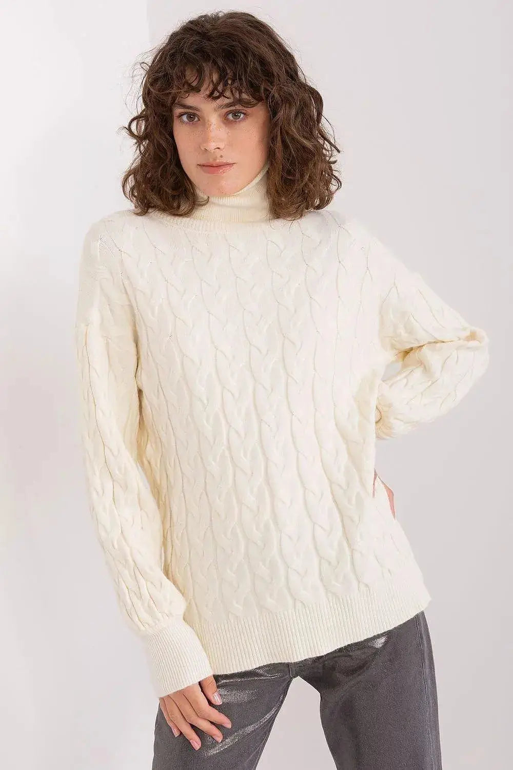 AT long sleeve turtleneck sweater  Adomoo