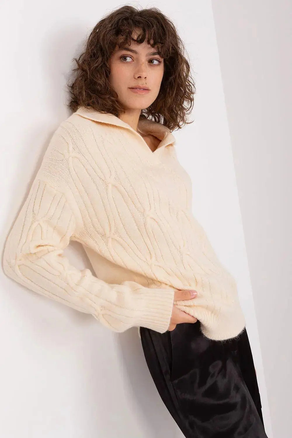AT stylish and feel comfortable womens sweater  Adomoo