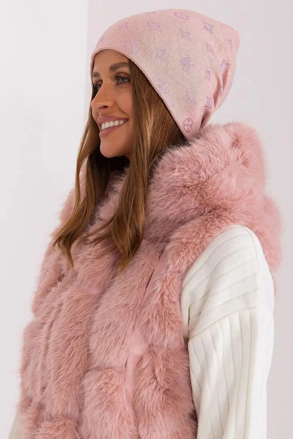 Women's Winter Beanie – Warm Cashmere Blend with Rhinestone Detail  Adomoo