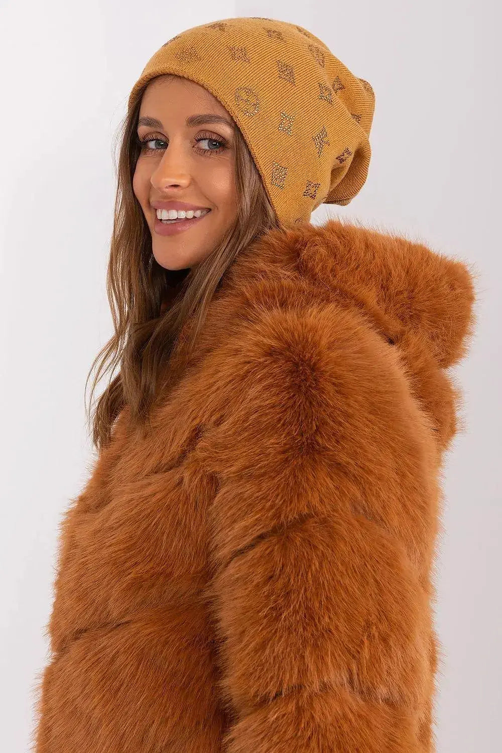 Women's Winter Beanie – Warm Cashmere Blend with Rhinestone Detail  Adomoo