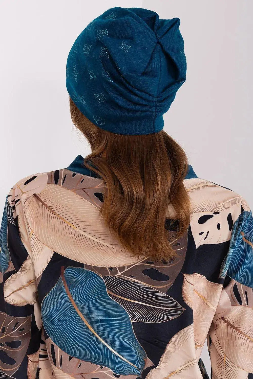 Women's Winter Beanie – Warm Cashmere Blend with Rhinestone Detail  Adomoo