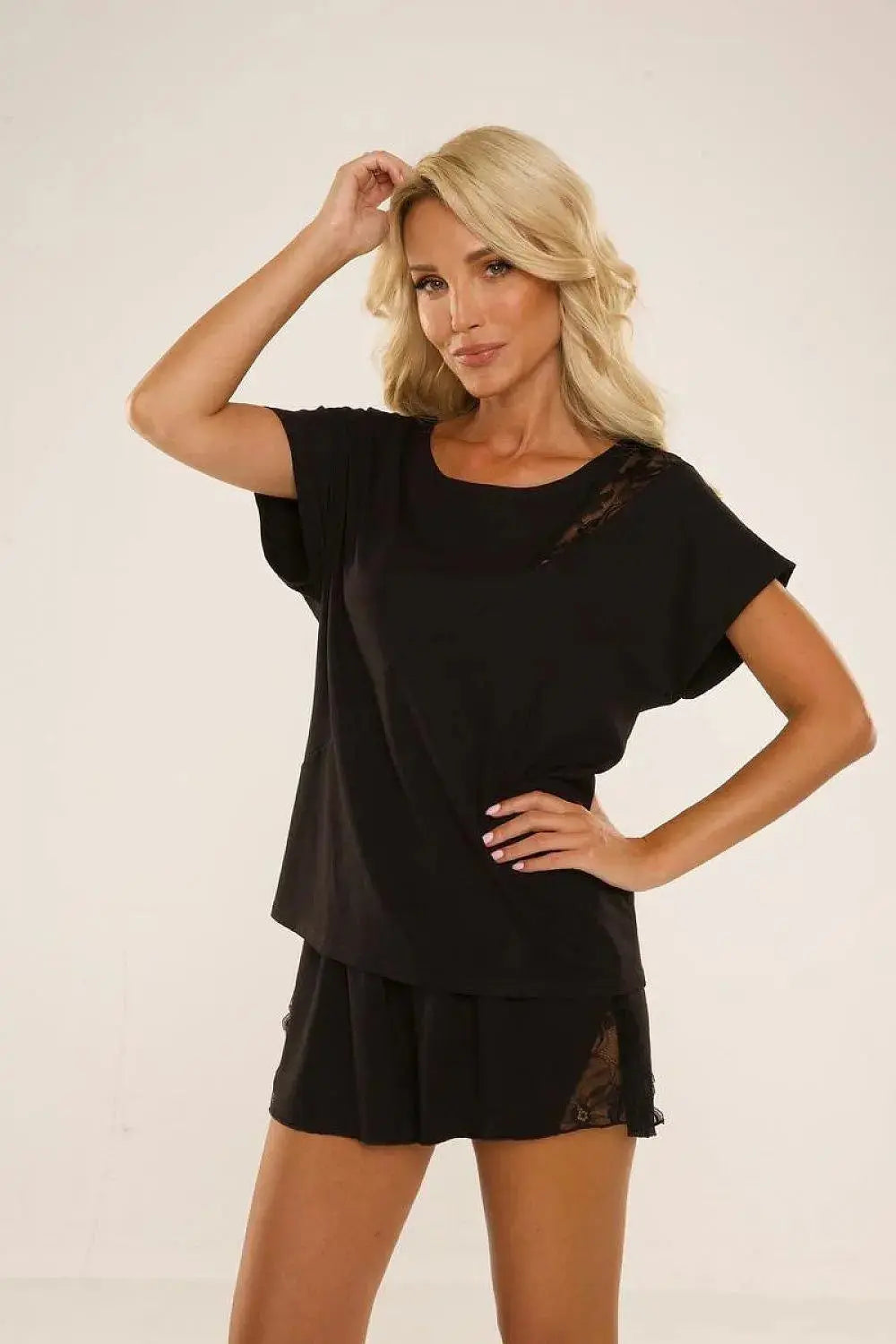 De Lafense loose-fitting t-shirt and shorts womens pajamas  Adomoo