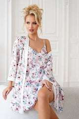 Donna shiny white satin nightgown  Adomoo