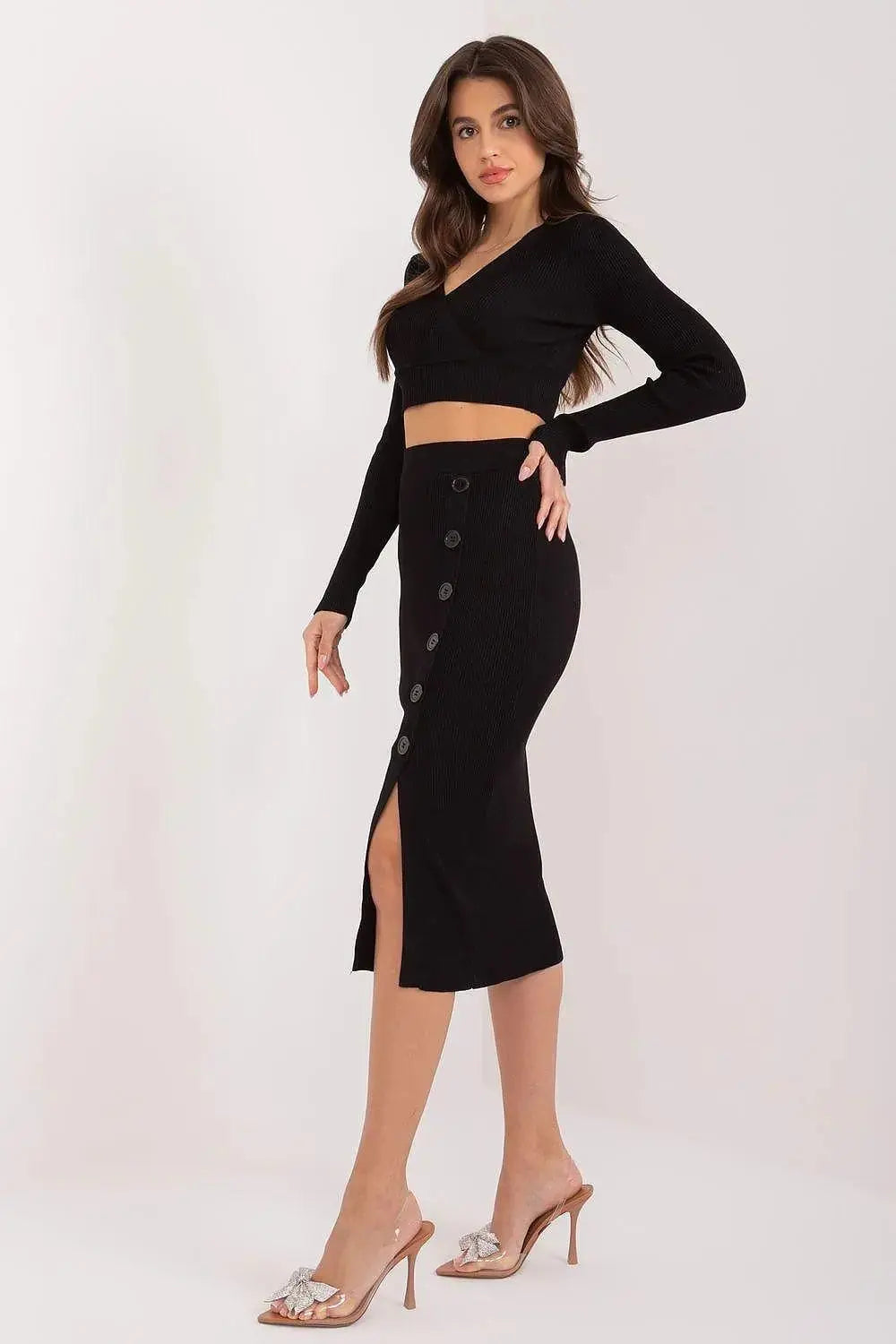 Factory Price long-sleeved sweater and midi skirt  Adomoo