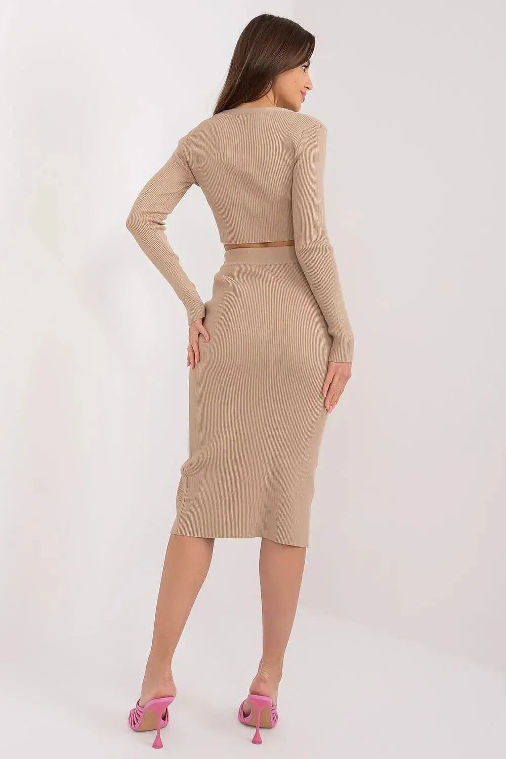 Factory Price long-sleeved sweater and midi skirt  Adomoo