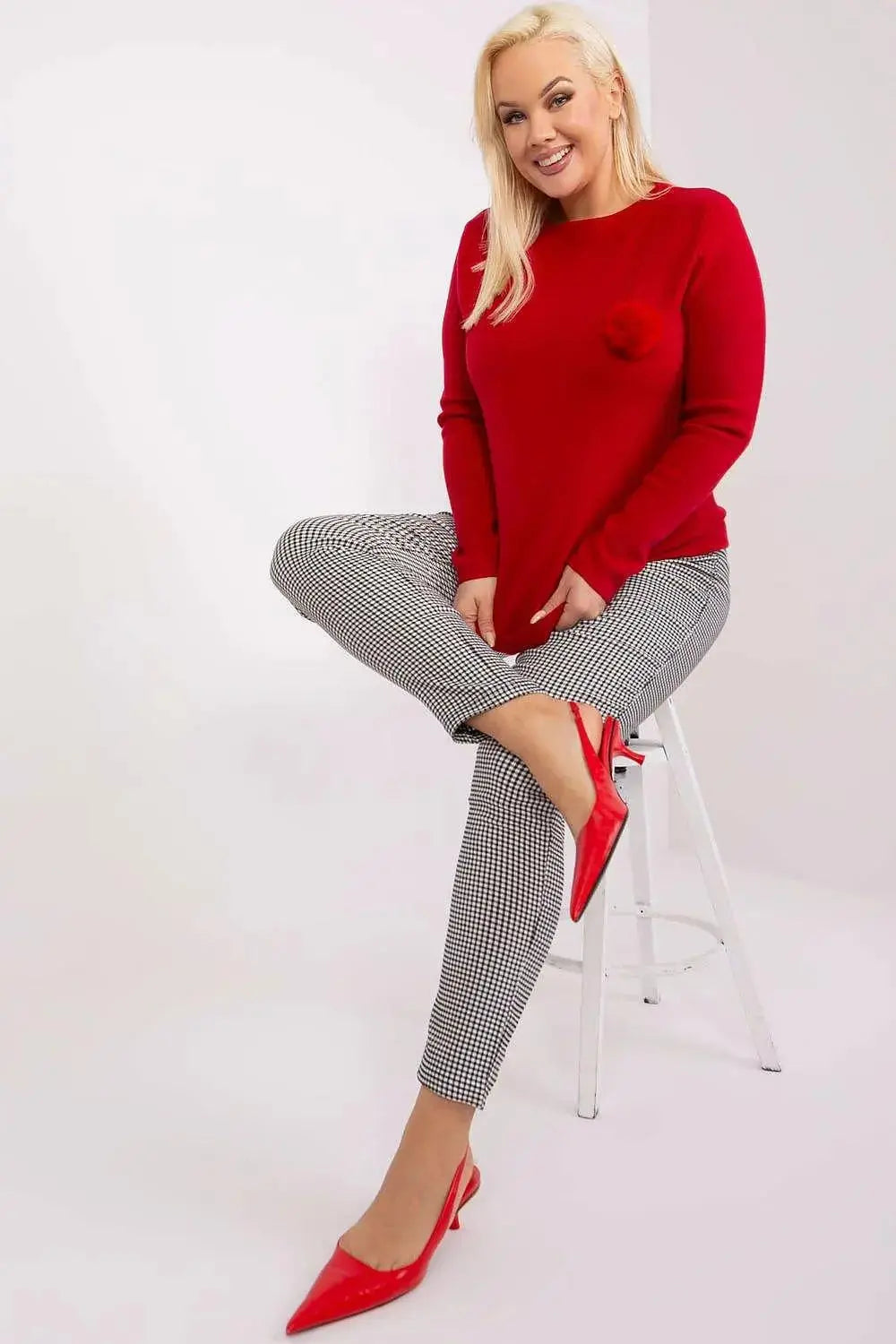 Factory Price skin-friendly viscose womens sweater  Adomoo