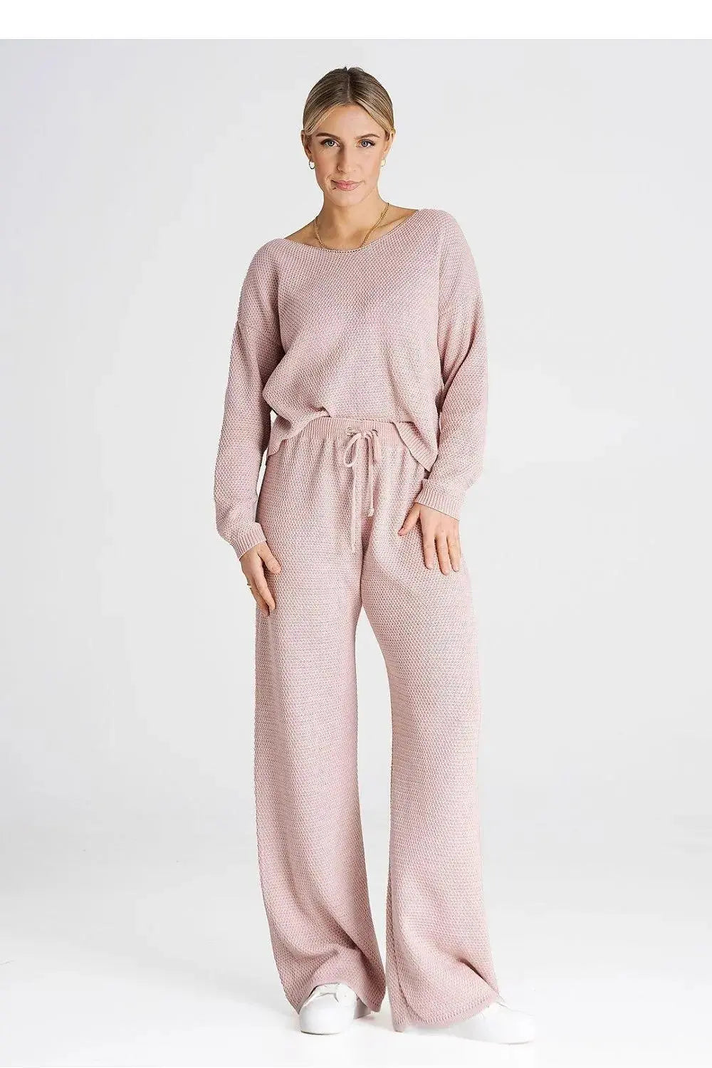 Figl long sleeves blouse and loose pants  Adomoo