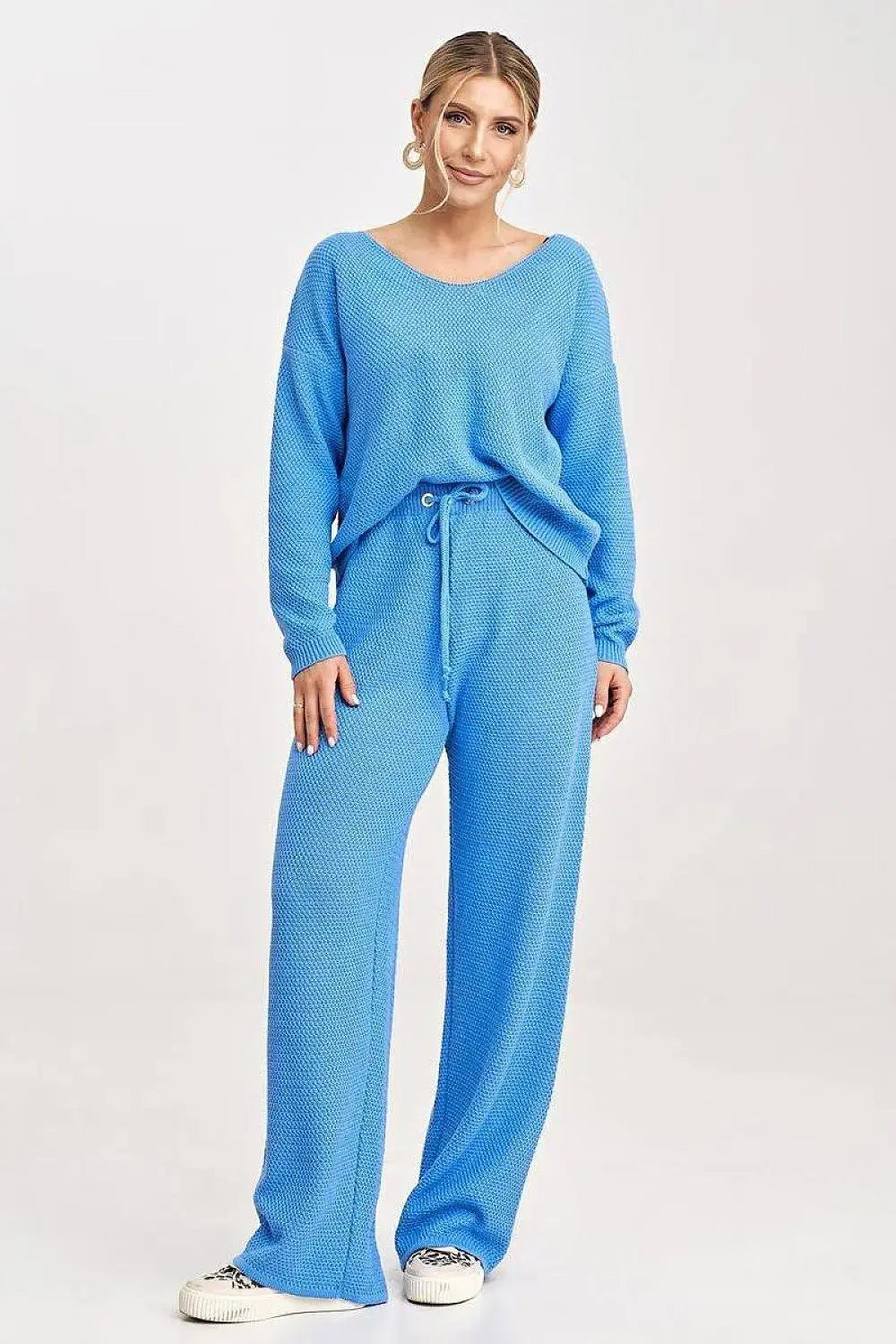 Figl long sleeves blouse and loose pants  Adomoo