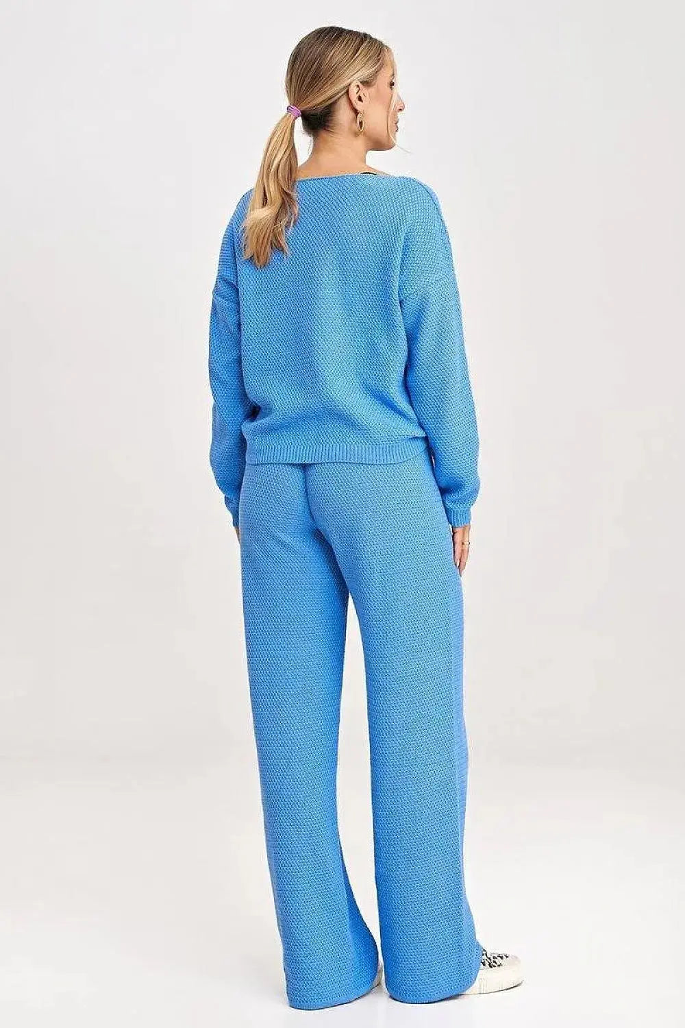 Figl long sleeves blouse and loose pants  Adomoo