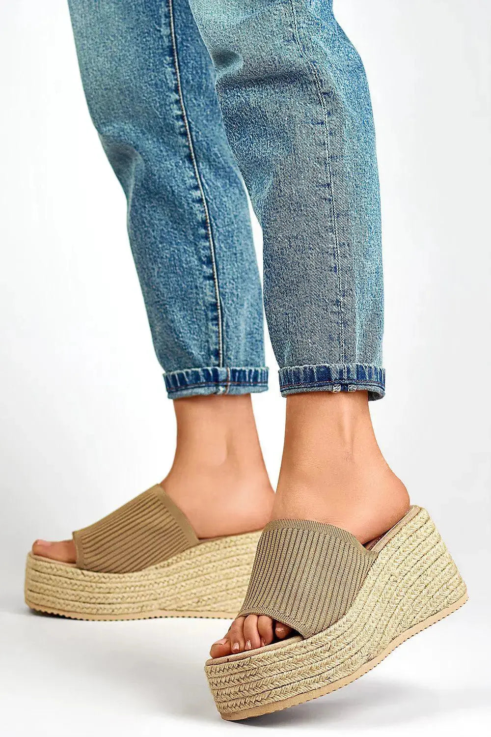 Flip-flops model 197983 PRIMO  Adomoo