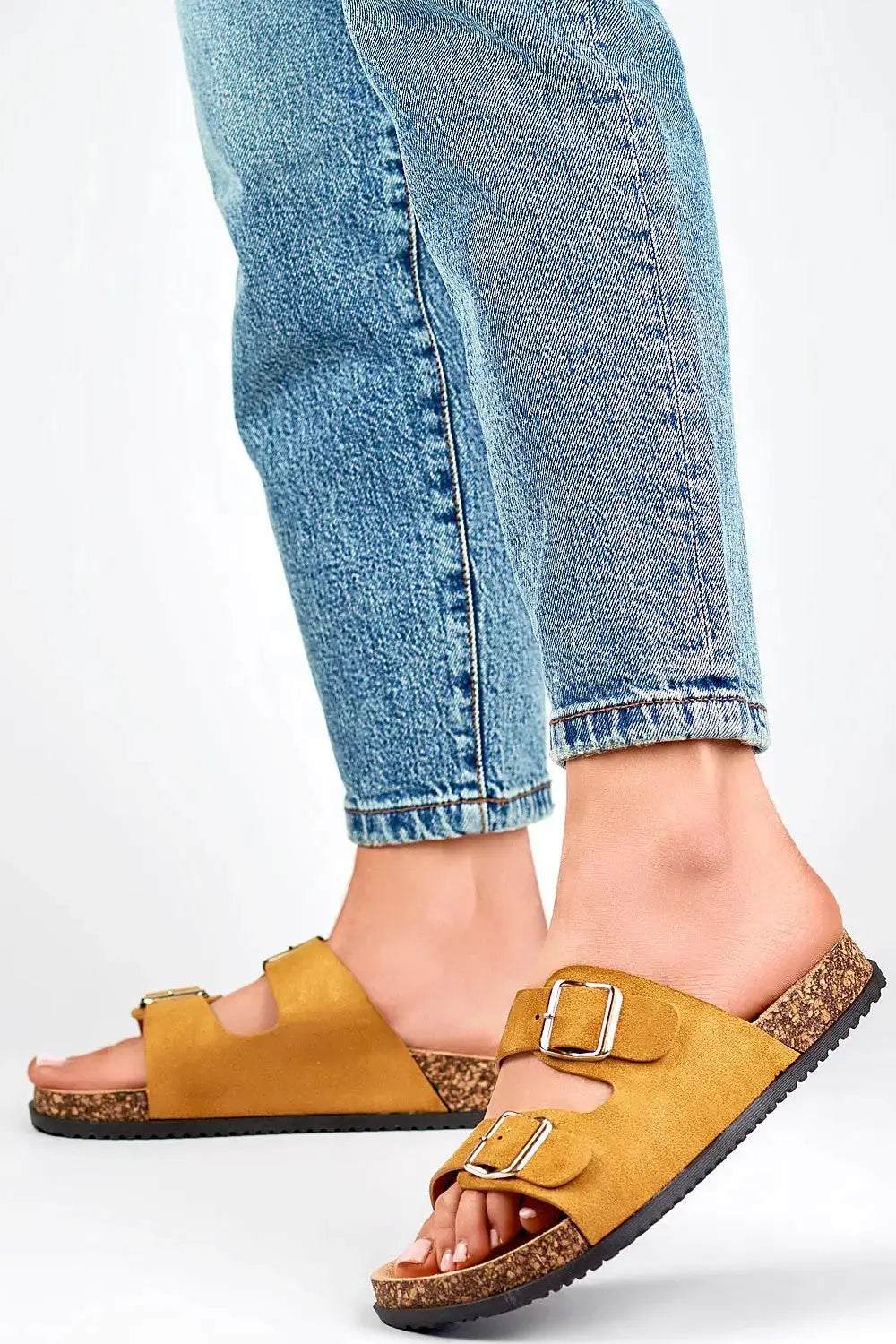 Flip-flops model 197984 PRIMO  Adomoo
