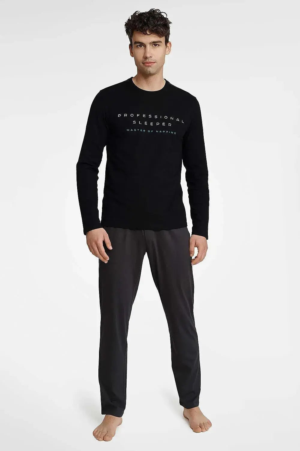 Henderson long sleeves and half-round neckline men's pajamas  Adomoo