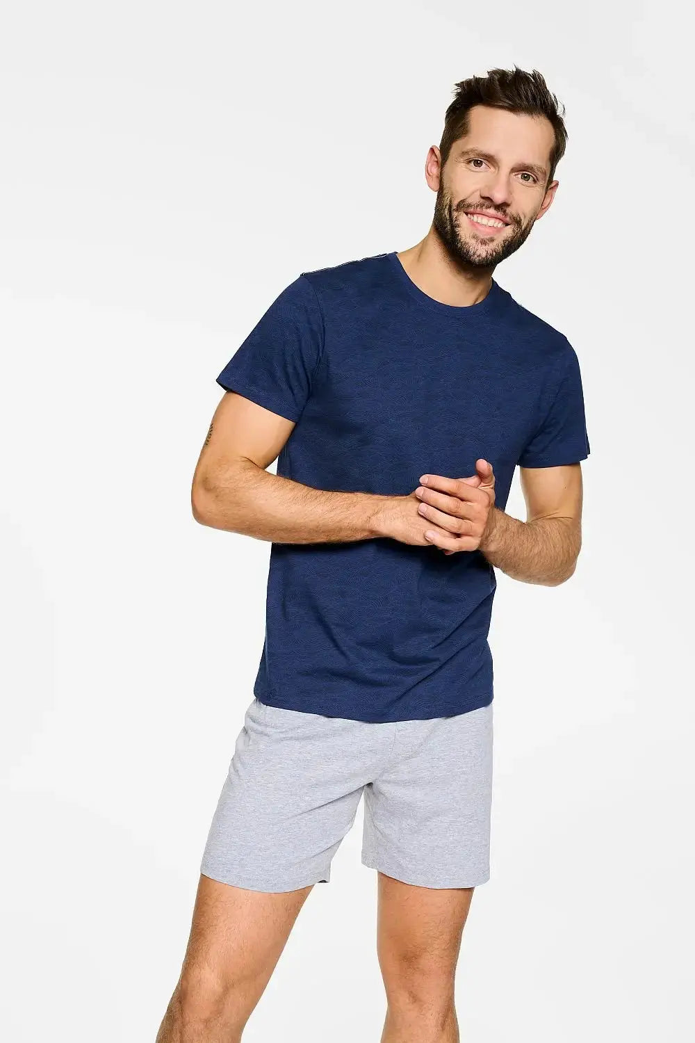 Henderson t-shirt and knee-length shorts men's pajamas  Adomoo
