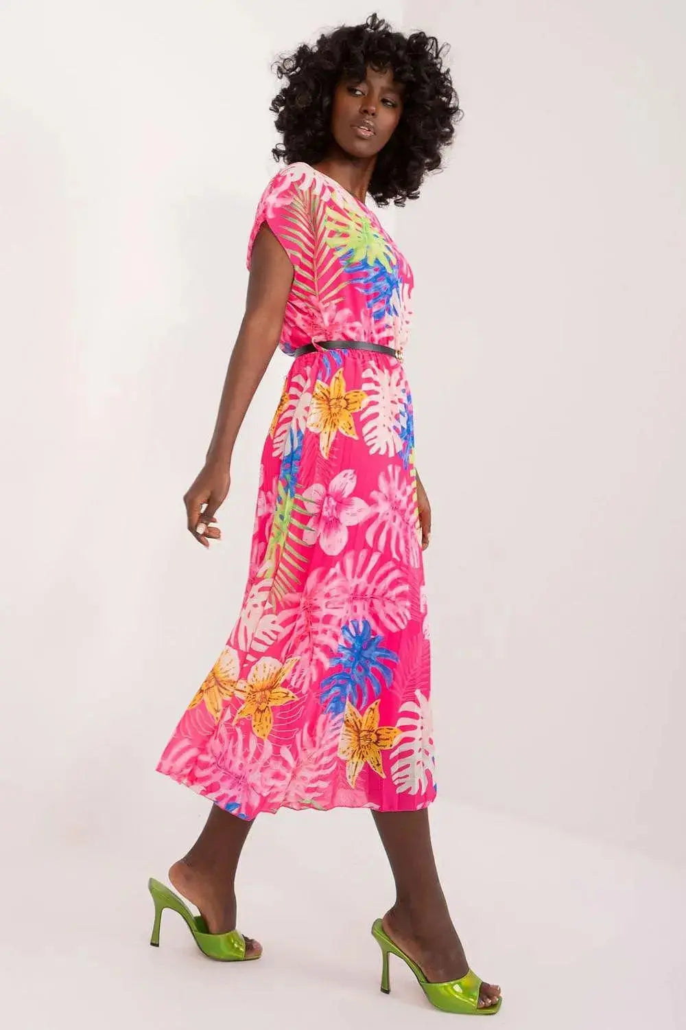 Italy Moda summer dress with short sleeves, round neckline, flared bottom  Adomoo