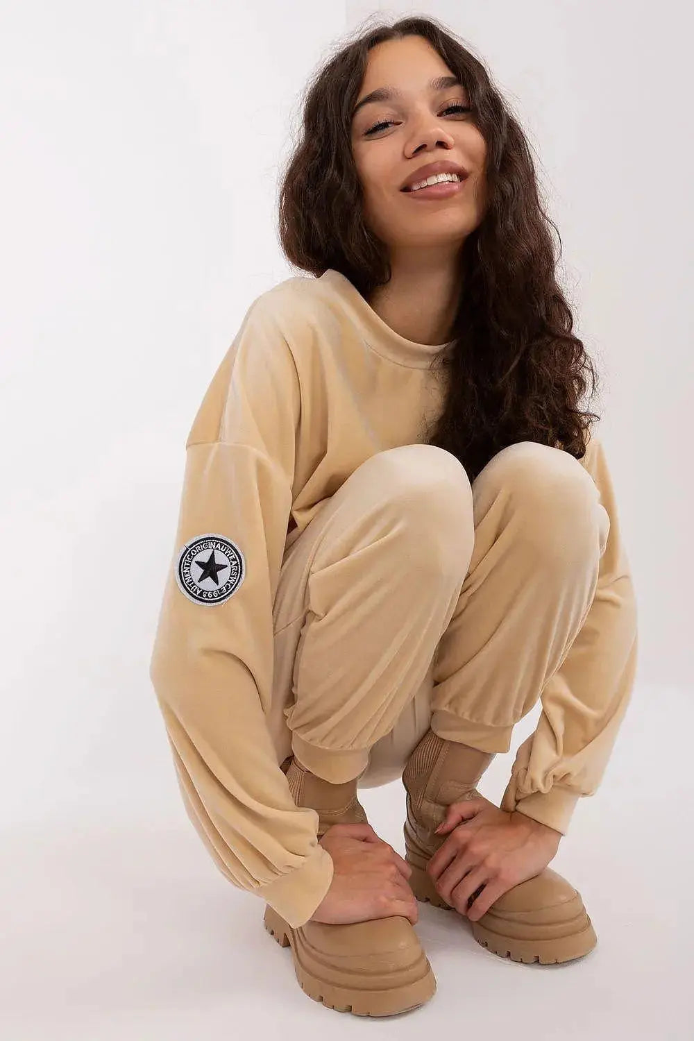 Italy Moda velour knit elegant and feminine sweatshirt  Adomoo