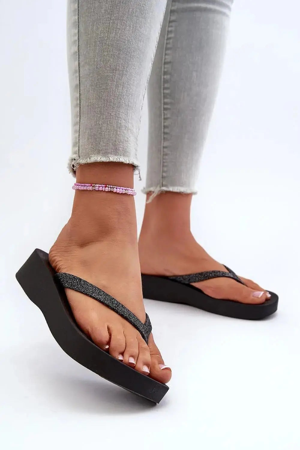 Japanese flip-flops model 198035 Step in style  Adomoo