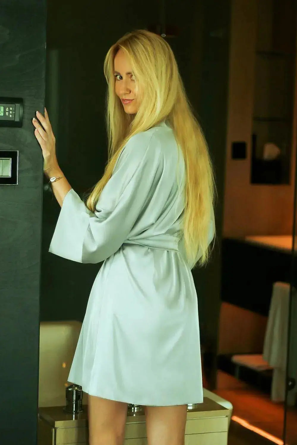 Kalimo comfortable cut bathrobe  Adomoo