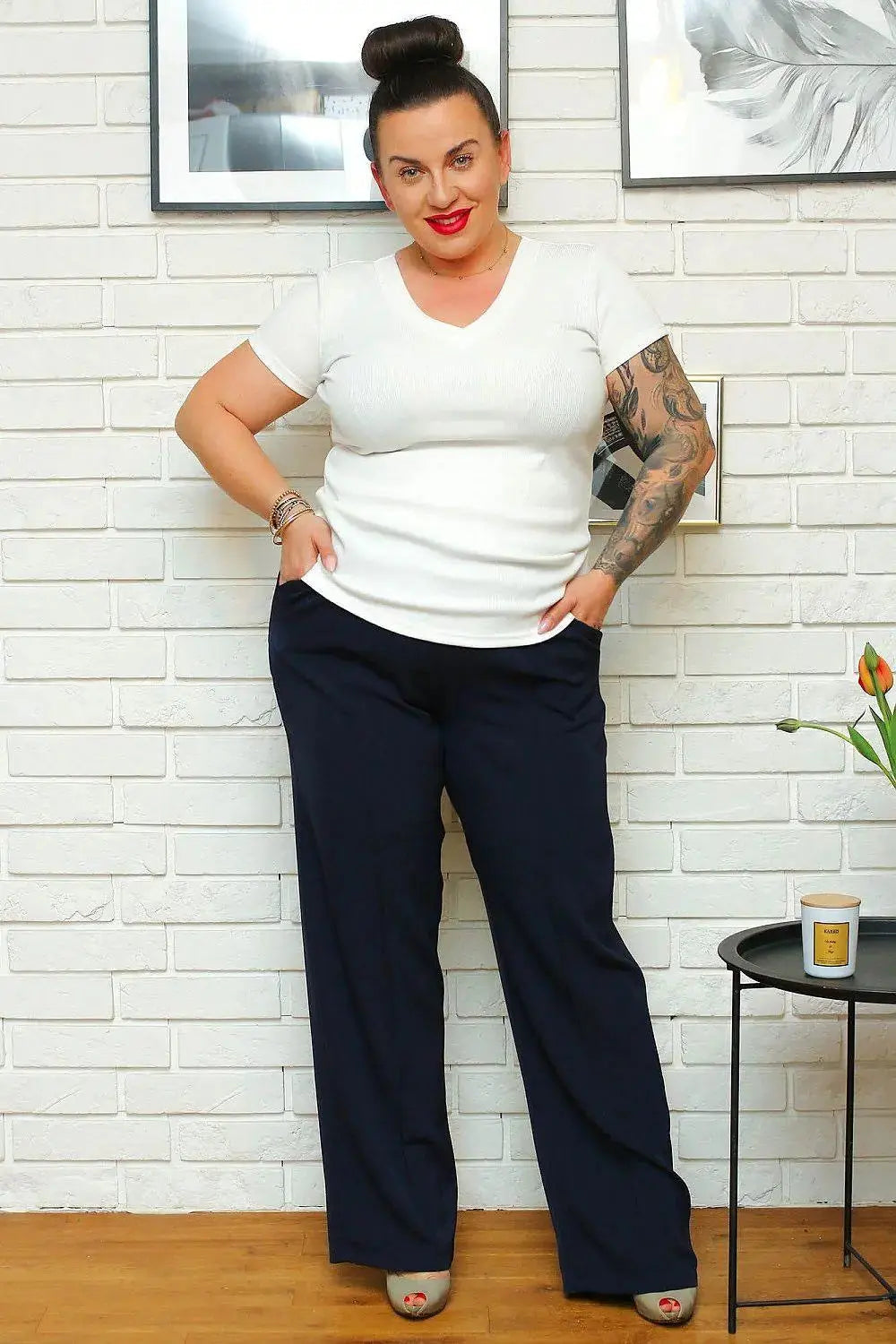 Karko simple, minimalist blouse  Adomoo