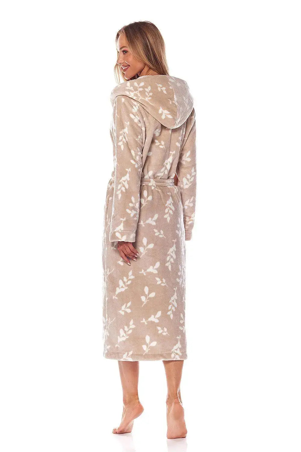 L&L collection soft and airy fabric long bathrobe  Adomoo